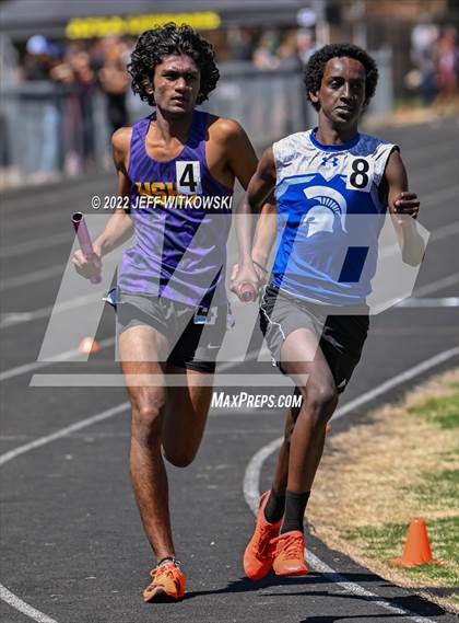 Thumbnail 1 in Apex Lions' Relays photogallery.