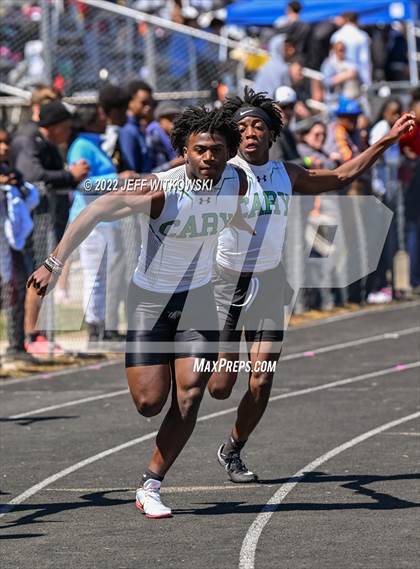 Thumbnail 1 in Apex Lions' Relays photogallery.