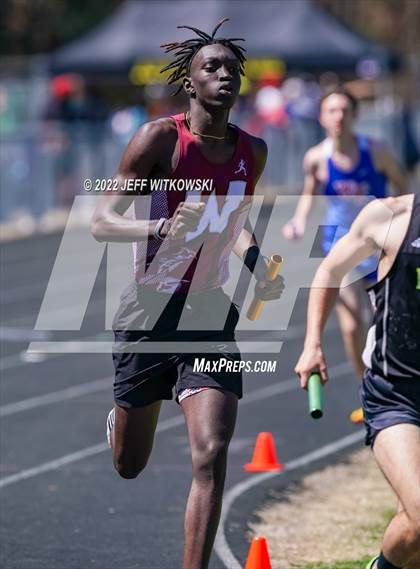Thumbnail 2 in Apex Lions' Relays photogallery.
