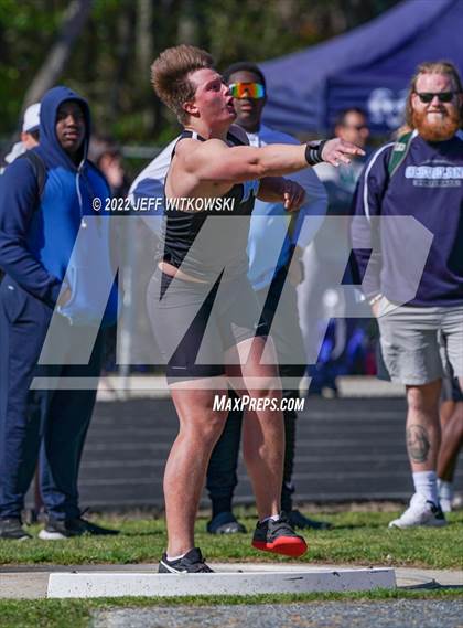 Thumbnail 1 in Apex Lions' Relays photogallery.