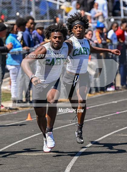 Thumbnail 3 in Apex Lions' Relays photogallery.
