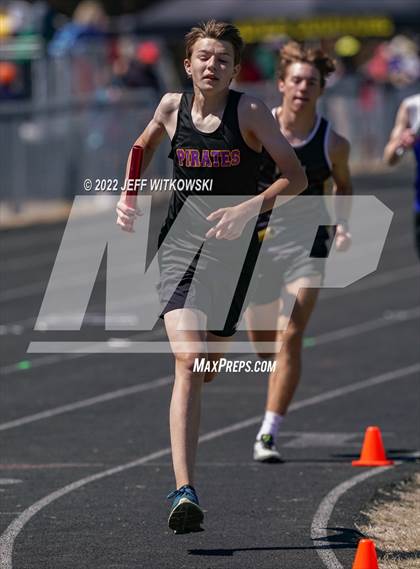 Thumbnail 1 in Apex Lions' Relays photogallery.