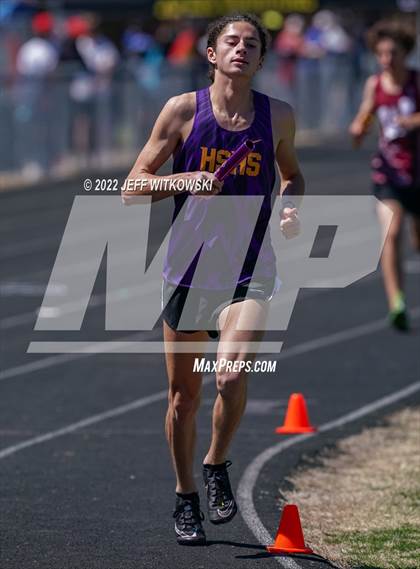 Thumbnail 2 in Apex Lions' Relays photogallery.