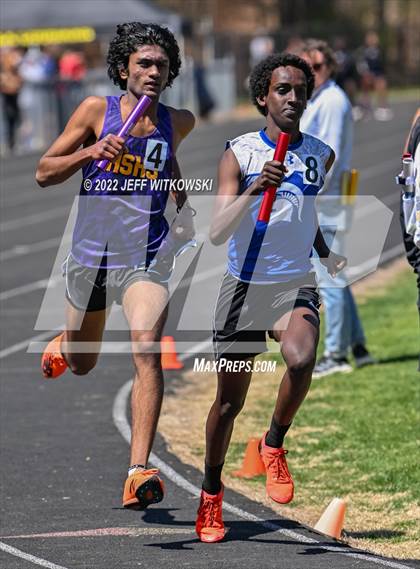 Thumbnail 2 in Apex Lions' Relays photogallery.