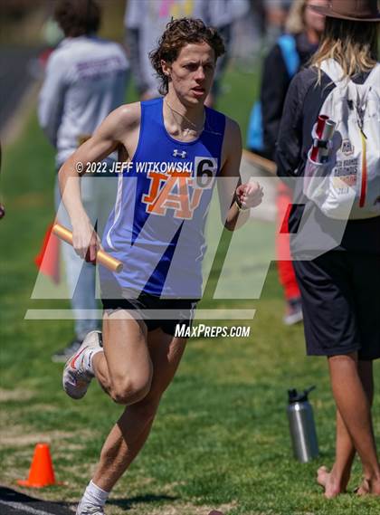 Thumbnail 1 in Apex Lions' Relays photogallery.