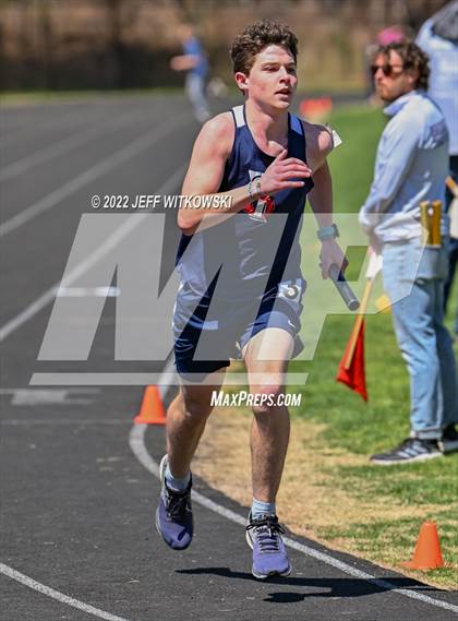 Thumbnail 1 in Apex Lions' Relays photogallery.