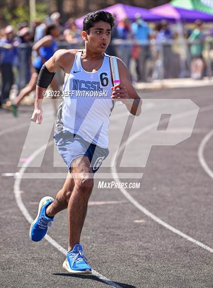 Thumbnail 3 in Apex Lions' Relays photogallery.