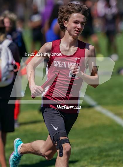 Thumbnail 2 in Apex Lions' Relays photogallery.
