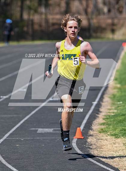 Thumbnail 1 in Apex Lions' Relays photogallery.