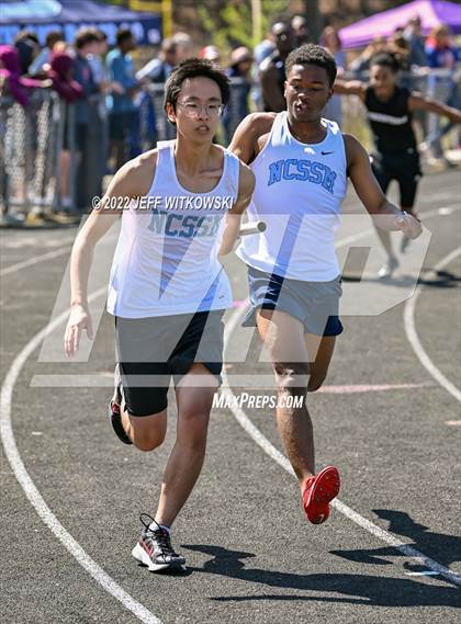Thumbnail 1 in Apex Lions' Relays photogallery.