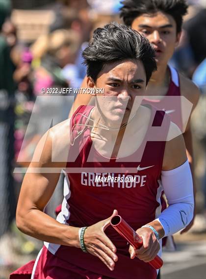 Thumbnail 1 in Apex Lions' Relays photogallery.