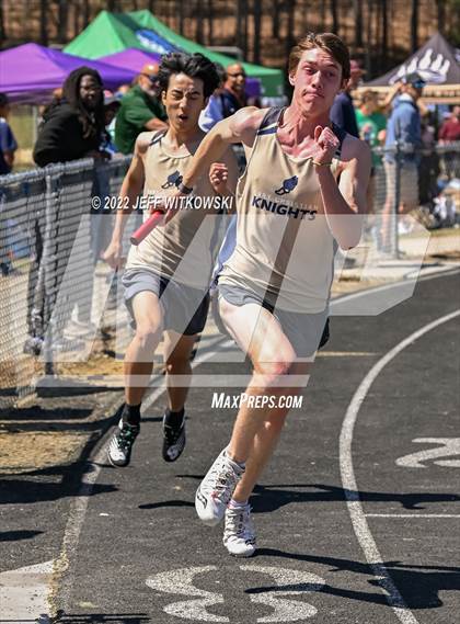 Thumbnail 1 in Apex Lions' Relays photogallery.