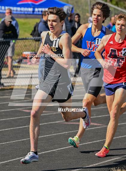 Thumbnail 1 in Apex Lions' Relays photogallery.