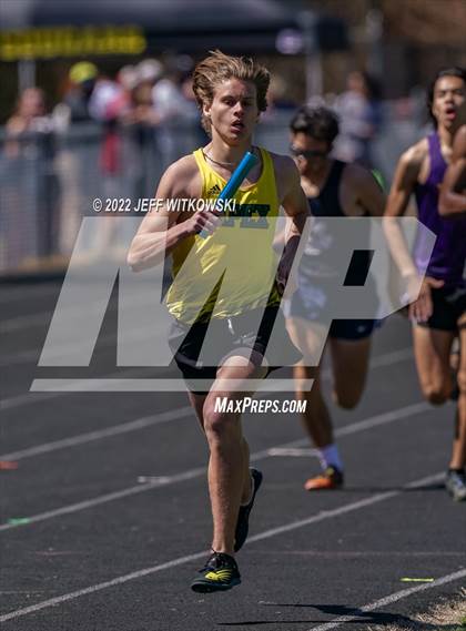 Thumbnail 1 in Apex Lions' Relays photogallery.