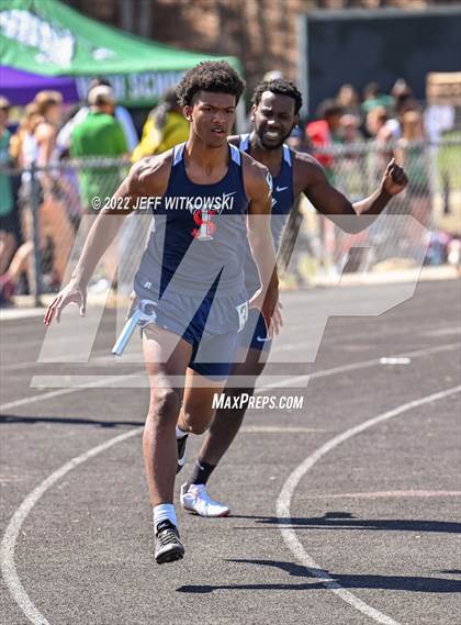 Thumbnail 1 in Apex Lions' Relays photogallery.