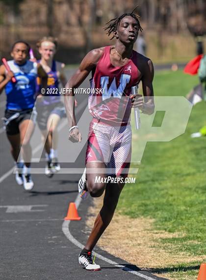 Thumbnail 3 in Apex Lions' Relays photogallery.