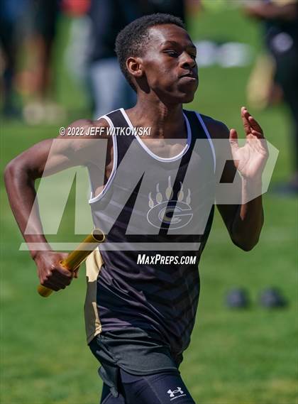 Thumbnail 3 in Apex Lions' Relays photogallery.