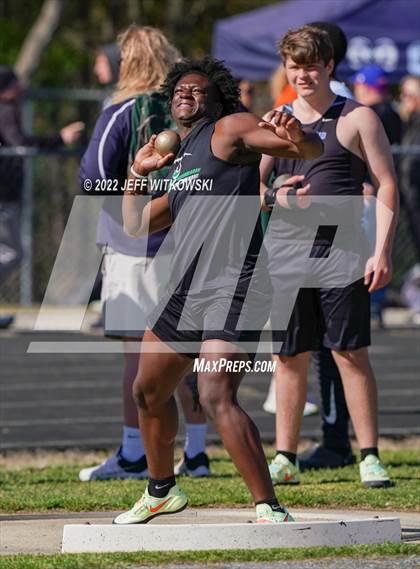 Thumbnail 2 in Apex Lions' Relays photogallery.