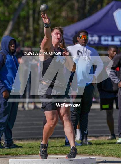 Thumbnail 2 in Apex Lions' Relays photogallery.