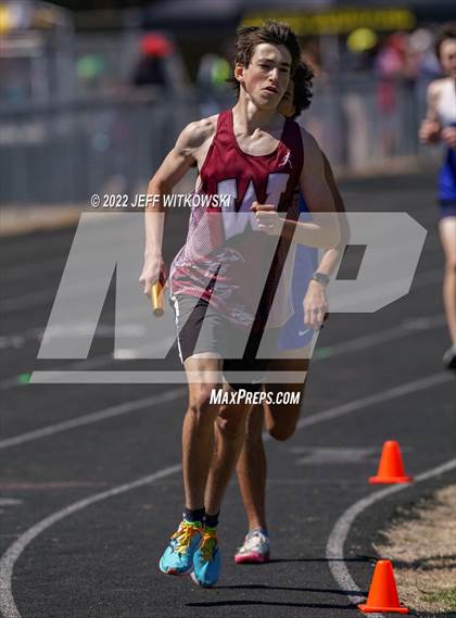 Thumbnail 3 in Apex Lions' Relays photogallery.