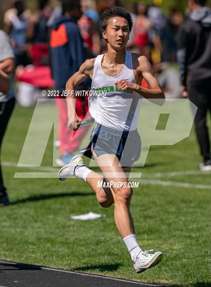 Thumbnail 2 in Apex Lions' Relays photogallery.