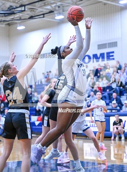 Thumbnail 2 in Berks Catholic @ Wyomissing photogallery.