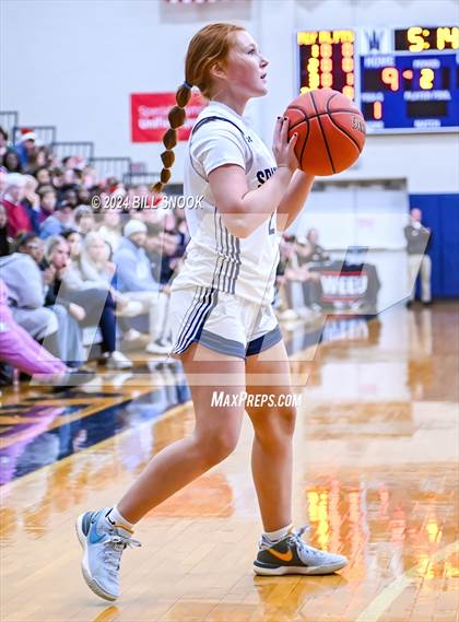 Thumbnail 2 in Berks Catholic @ Wyomissing photogallery.