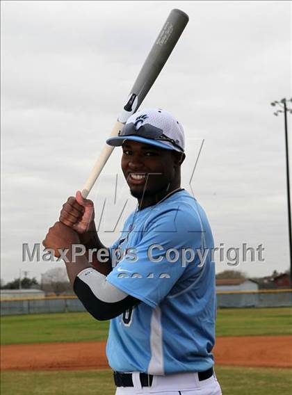 Thumbnail 2 in Carroll (Preseason Top 10 Photo Shoot) photogallery.