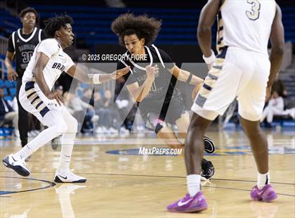 Thumbnail 3 in Harvard-Westlake vs. St. John Bosco photogallery.