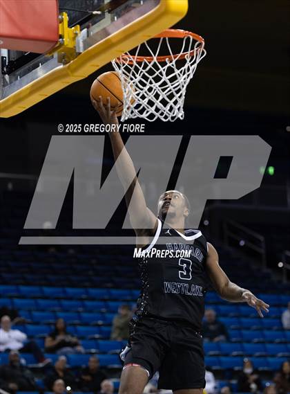 Thumbnail 3 in Harvard-Westlake vs. St. John Bosco photogallery.