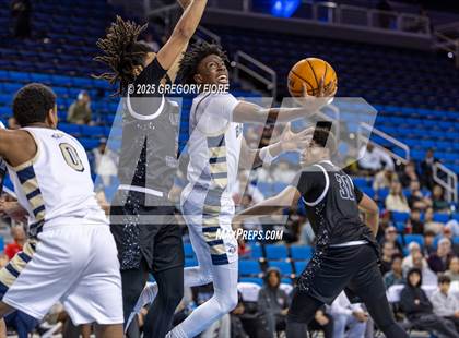 Thumbnail 3 in Harvard-Westlake vs. St. John Bosco photogallery.