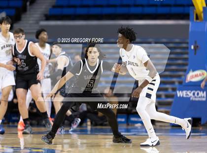 Thumbnail 2 in Harvard-Westlake vs. St. John Bosco photogallery.