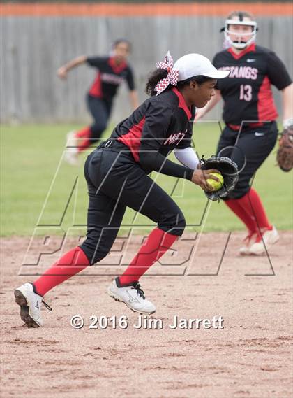 Thumbnail 2 in Southaven vs. Center Hill (Southaven Jamboree) photogallery.