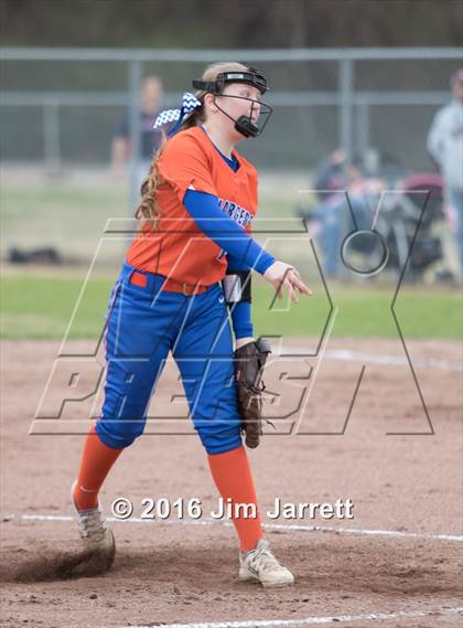 Thumbnail 3 in Southaven vs. Center Hill (Southaven Jamboree) photogallery.