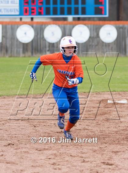 Thumbnail 2 in Southaven vs. Center Hill (Southaven Jamboree) photogallery.