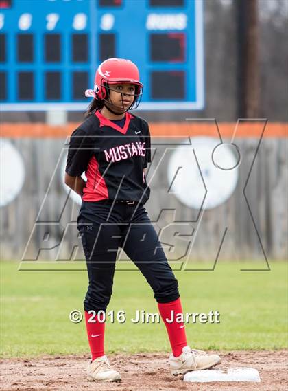 Thumbnail 2 in Southaven vs. Center Hill (Southaven Jamboree) photogallery.