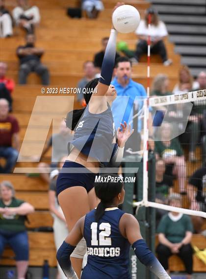 Thumbnail 2 in Vista Murrieta @ Edison (CIF-SS D2 Playoff) photogallery.