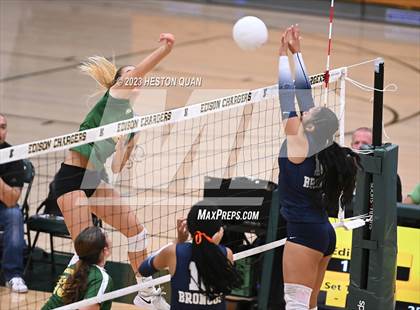 Thumbnail 2 in Vista Murrieta @ Edison (CIF-SS D2 Playoff) photogallery.