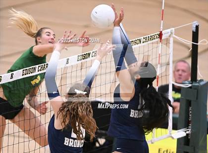 Thumbnail 2 in Vista Murrieta @ Edison (CIF-SS D2 Playoff) photogallery.