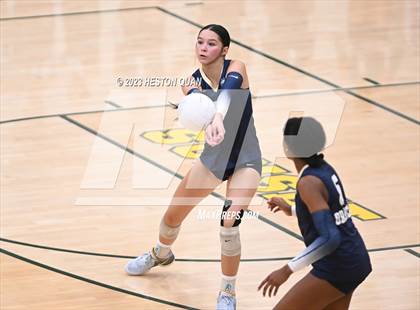 Thumbnail 2 in Vista Murrieta @ Edison (CIF-SS D2 Playoff) photogallery.