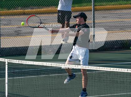 Thumbnail 2 in North Central vs Hamilton Southeastern IHSAA North Central Regional Team Semi-final  photogallery.