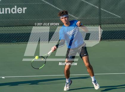 Thumbnail 2 in North Central vs Hamilton Southeastern IHSAA North Central Regional Team Semi-final  photogallery.