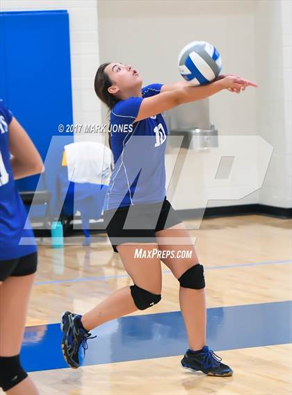 Thumbnail 2 in Camelback vs. Camp Verde (Desert Classic) photogallery.
