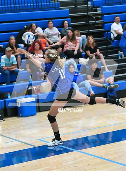 Thumbnail 3 in Camelback vs. Camp Verde (Desert Classic) photogallery.