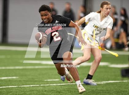 Thumbnail 3 in Lincoln vs Middleburg (Jaguars Preseason Classic) photogallery.