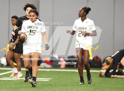 Thumbnail 1 in Lincoln vs Middleburg (Jaguars Preseason Classic) photogallery.