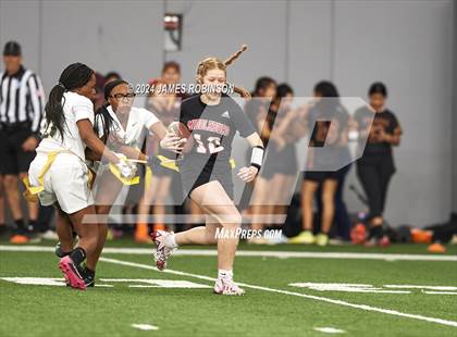 Thumbnail 3 in Lincoln vs Middleburg (Jaguars Preseason Classic) photogallery.