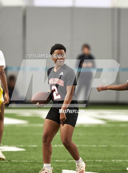 Thumbnail 3 in Lincoln vs Middleburg (Jaguars Preseason Classic) photogallery.