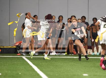 Thumbnail 2 in Lincoln vs Middleburg (Jaguars Preseason Classic) photogallery.