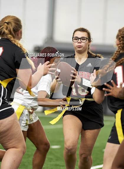Thumbnail 1 in Lincoln vs Middleburg (Jaguars Preseason Classic) photogallery.